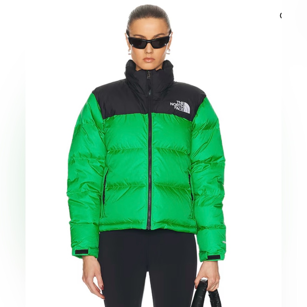 1996 Retro Nuptse Jacket in Optic Emerald The North Face